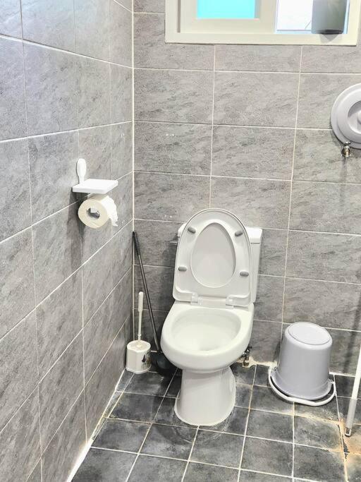 3room Yul Apartment Seoul